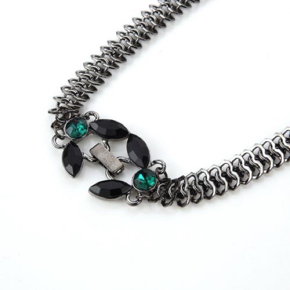 The Kaleidoscope Crystals Statement Necklace - Picture 4 of 5